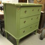 879 4096 CHEST OF DRAWERS